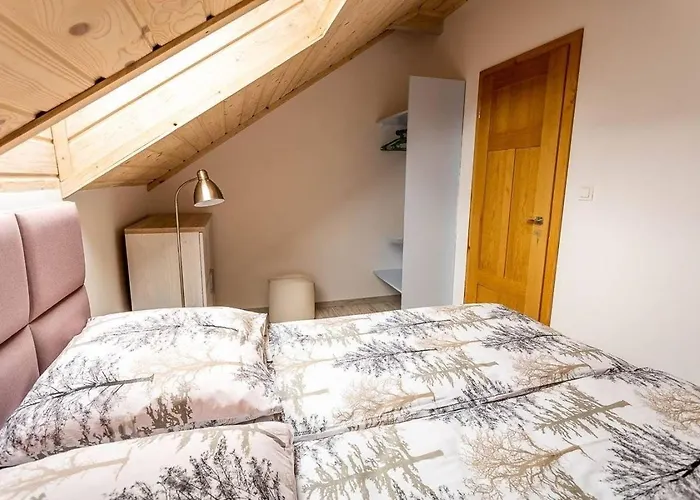 Adek 2 Semesterbostad